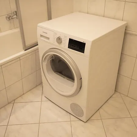Moeblierte 3-Zimmer-Wohnung Nahe Duesseldorf In Duisburg-Sued Buitenkant foto