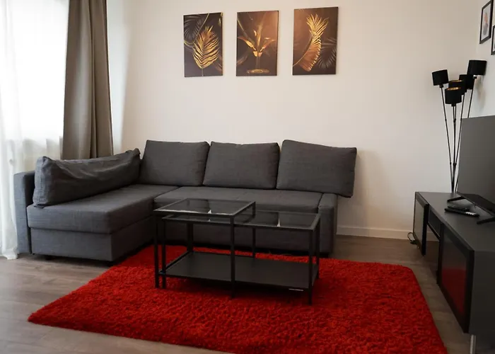Moeblierte 3-Zimmer-Wohnung Nahe Duesseldorf In Duisburg-Sued